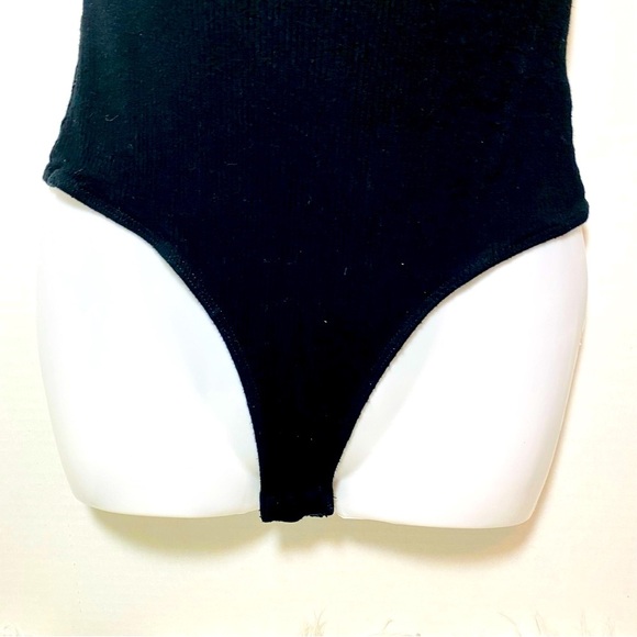 Lulus Basics Women's Black Bodysuit Sz-Small - Picture 2 of 6
